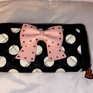 💎BETSEY JOHNSON WALLET BLACK WHITE PINK BOW